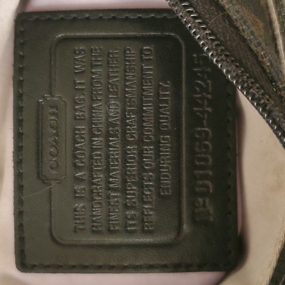 Coach Crossbody Bag - Picture 3 of 4